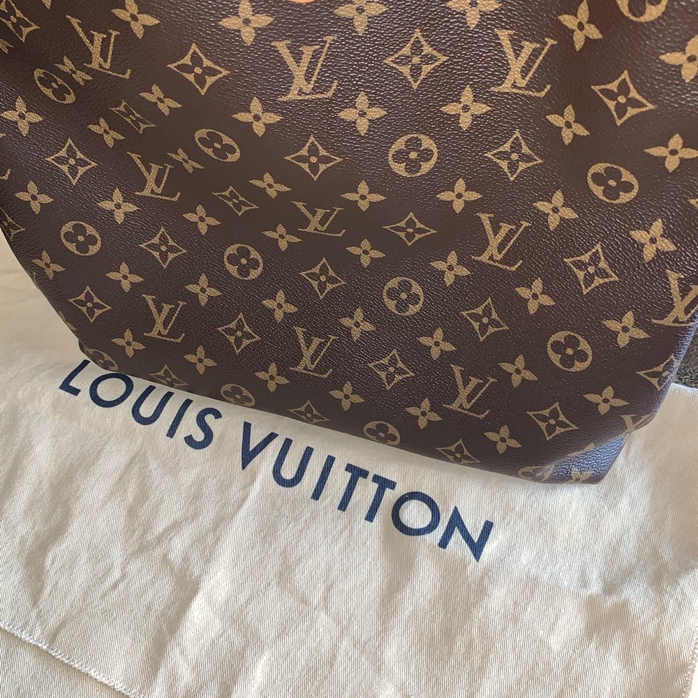 Louis Vuitton Graceful Pm